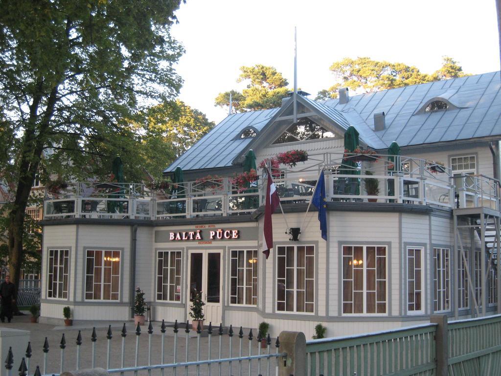 Balta Puce Jurmala Hotel Ngoại thất bức ảnh